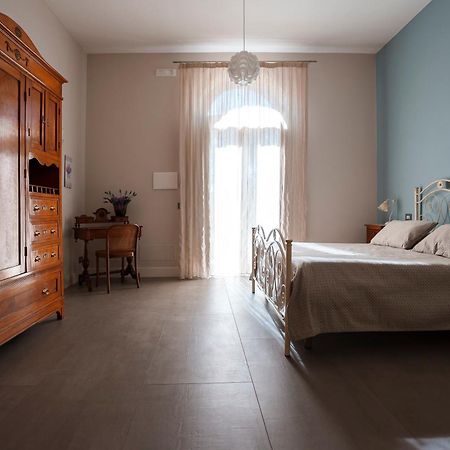 Villa Pampalone - B&B In Dimora Storica Trapani Ngoại thất bức ảnh
